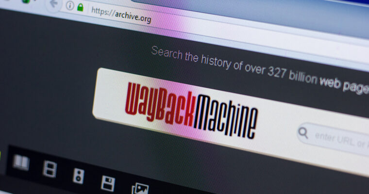Google Retires Cached Site Links, Pushing Users Towards Internet Archive