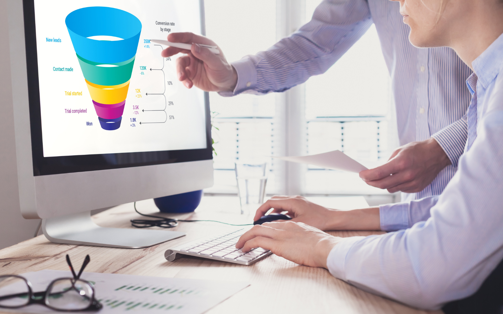 How To Address Middle And Bottom Of Funnel Pain Points via @sejournal, @alexanderkesler