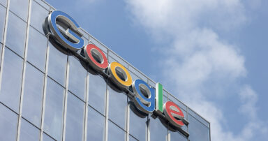 Reddit Traffic Up 39%: Is Google Prioritizing Opinions Over Expertise?