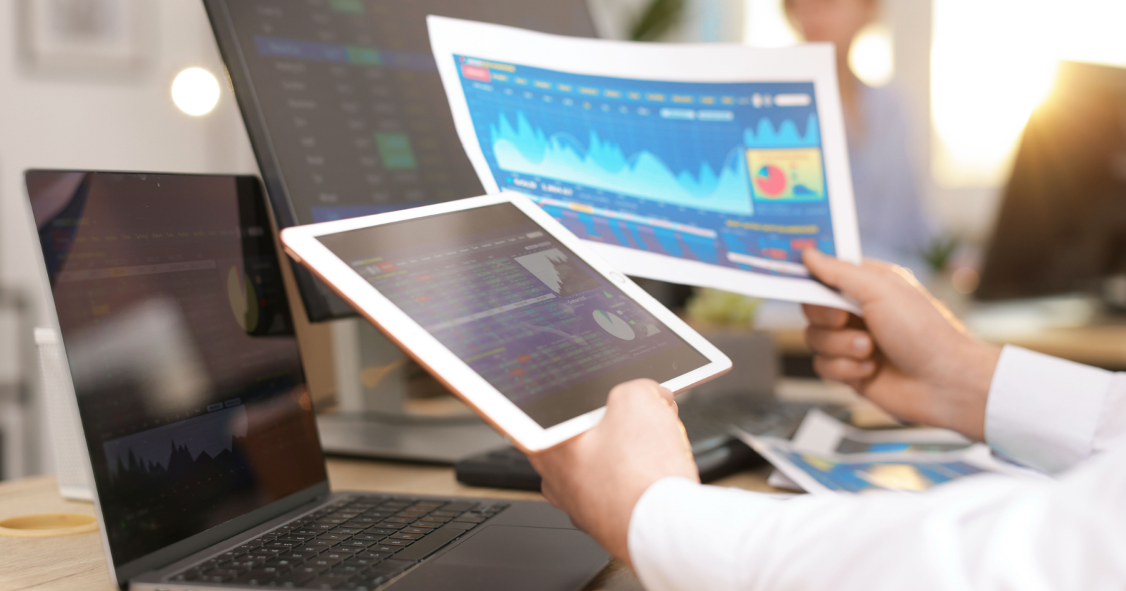 Search That Sells: Connecting The Dots Between Rankings And Results via @sejournal, @AdamHeitzman