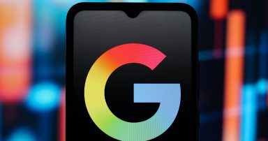 Google Discover Adds Social Media Posts & Follow Buttons