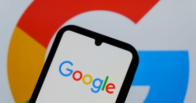 Google Adds AI Previews To Discover, Sports Feed Coming